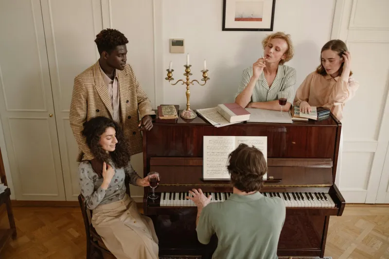 When Pubs Sang in Harmony: The Lost Art of Britain's Community Chorus